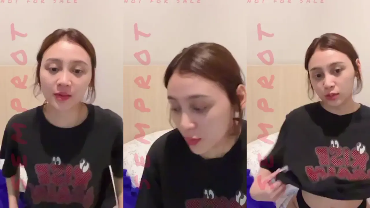 selep tiktok JUSTSOMECY Live Bugil RuangBokep